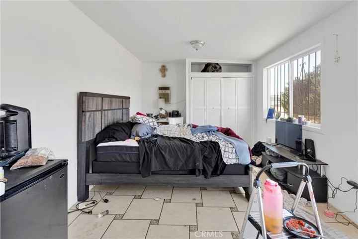Tenant in place /Studio