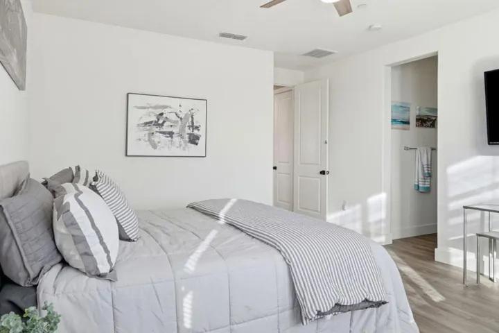 190 Tanoak Street, Hollister, California 95023