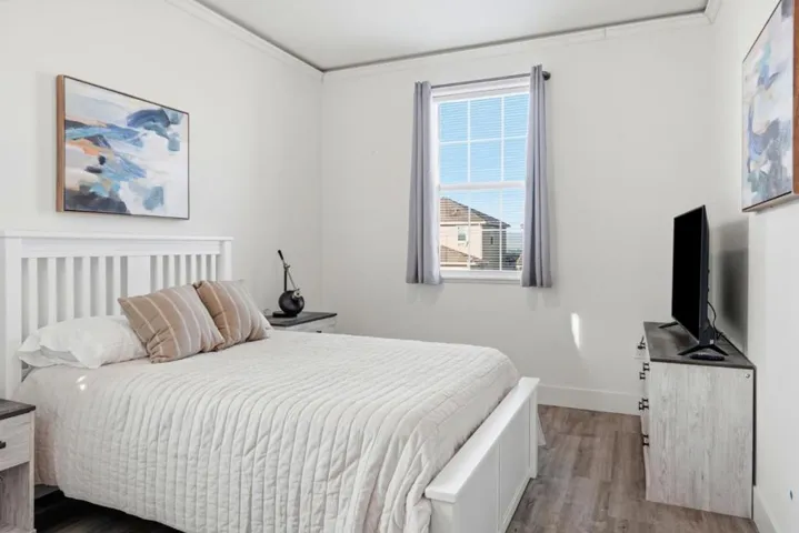 190 Tanoak Street, Hollister, California 95023