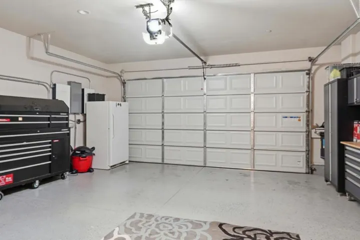 190 Tanoak Street, Hollister, California 95023