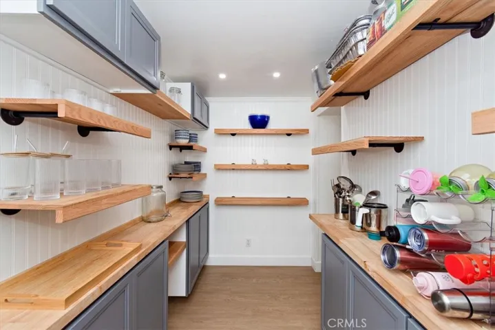 2105 Oxford Avenue, Claremont, California 91711