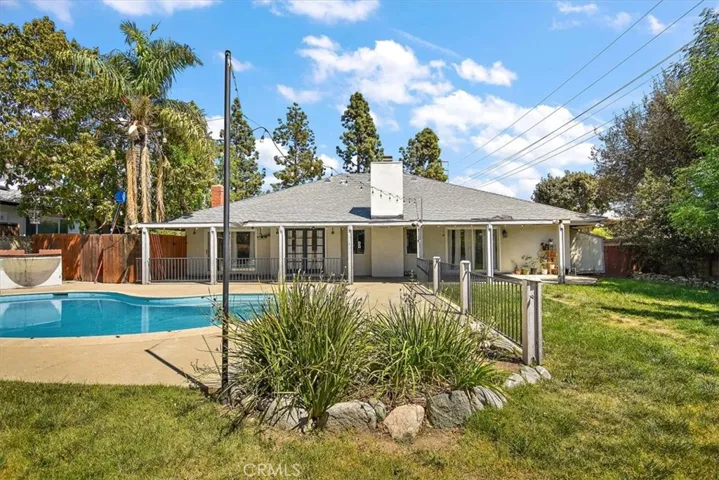 2105 Oxford Avenue, Claremont, California 91711