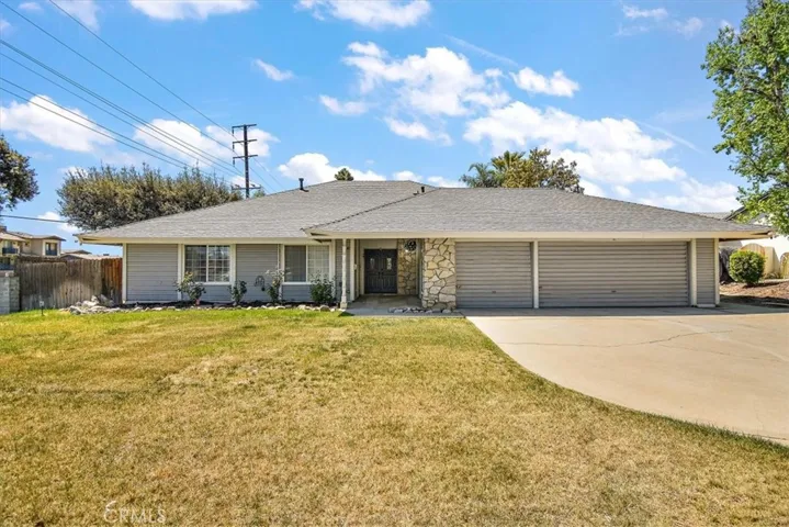 2105 Oxford Avenue, Claremont, California 91711