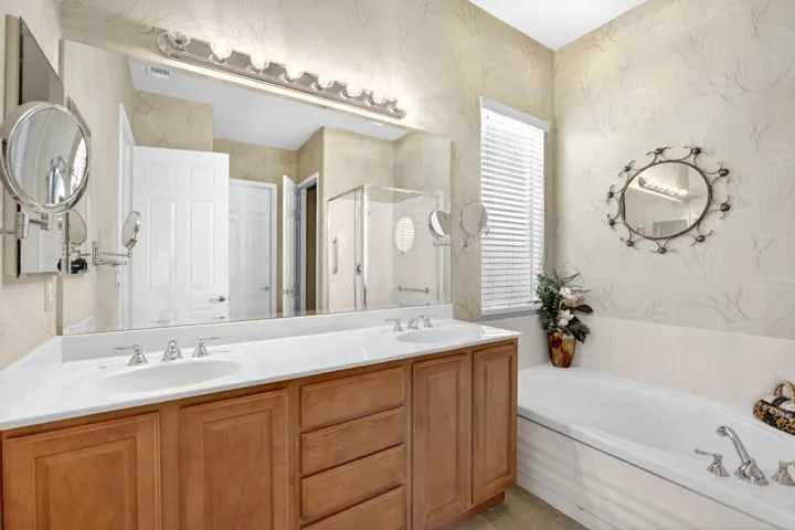 80448-avenida-santa-alicia-020