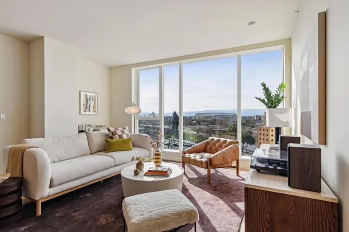 188 W Saint James Street 10804, San Jose, California 95110