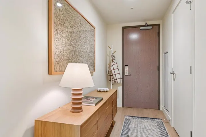 188 W Saint James Street 10804, San Jose, California 95110