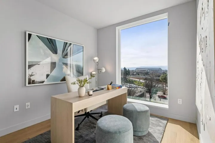 188 W Saint James Street 10804, San Jose, California 95110