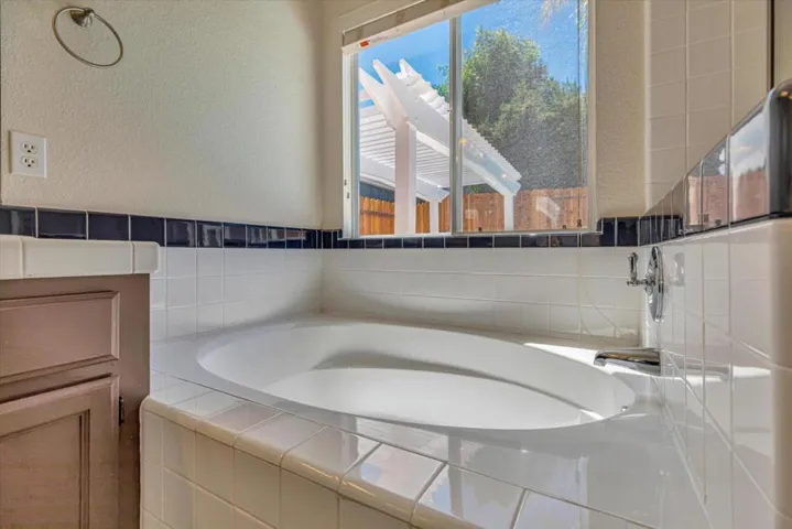 2161 Teakwood Court, Hollister, California 95023