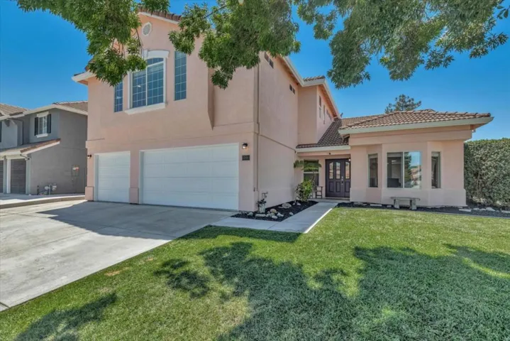 2161 Teakwood Court, Hollister, California 95023