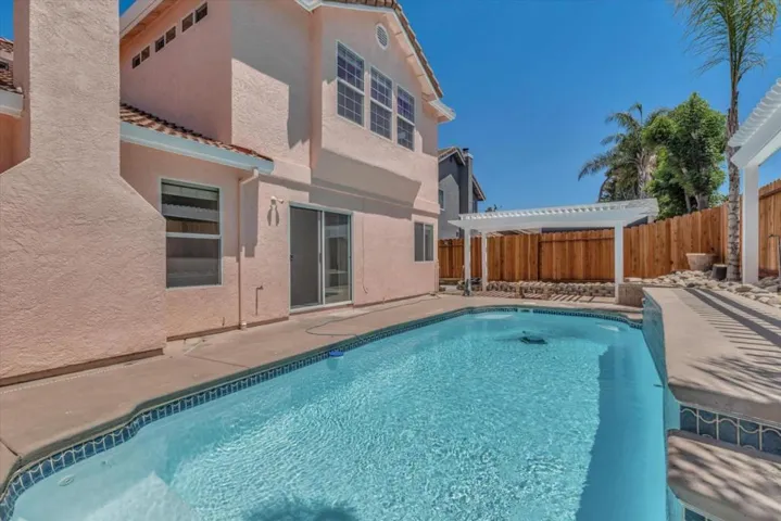 2161 Teakwood Court, Hollister, California 95023