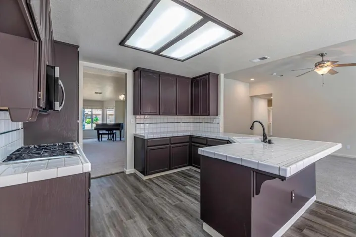 2161 Teakwood Court, Hollister, California 95023