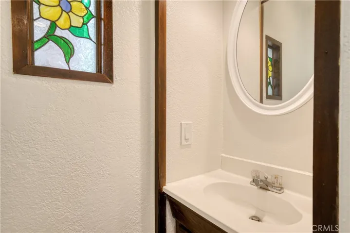 Powder Room off the kitchen Bathroom #3