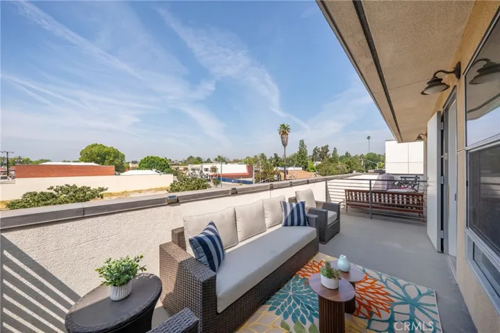 1401 Mission 208, South Pasadena, California 91030