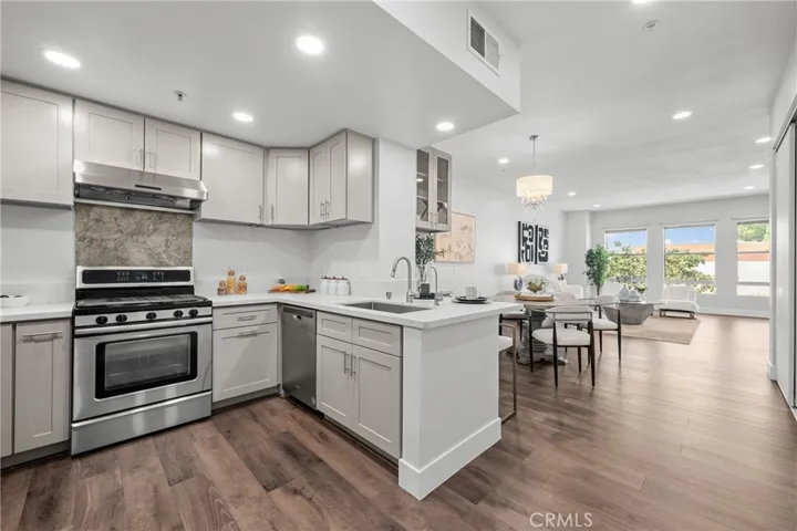 1401 Mission 208, South Pasadena, California 91030