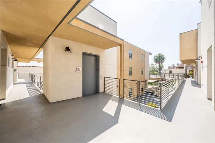 1401 Mission 208, South Pasadena, California 91030