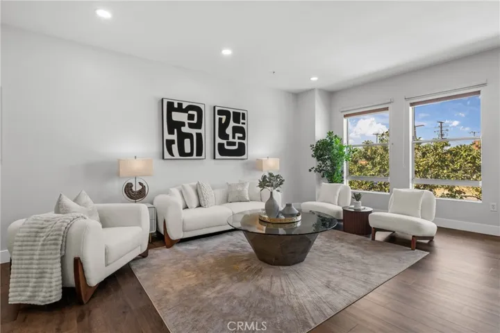 1401 Mission 208, South Pasadena, California 91030