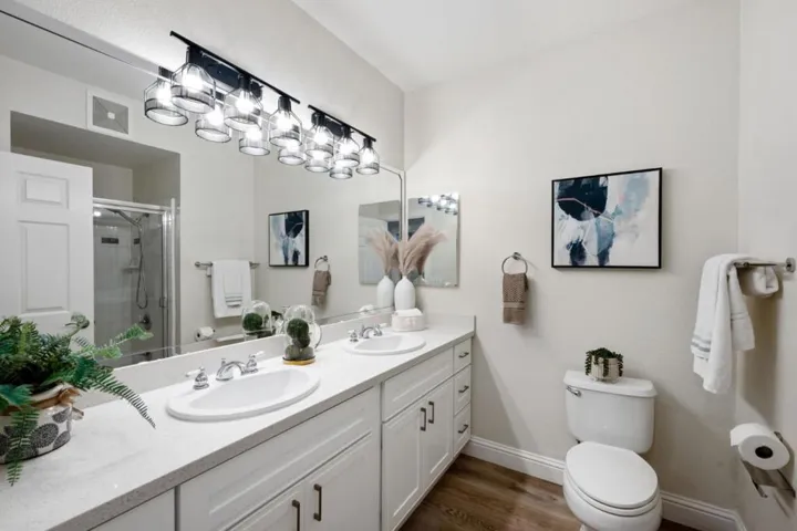 212 Crescent Court, Brisbane, California 94005