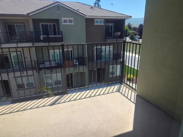 147 Bundeson Circle, Hollister, California 95023
