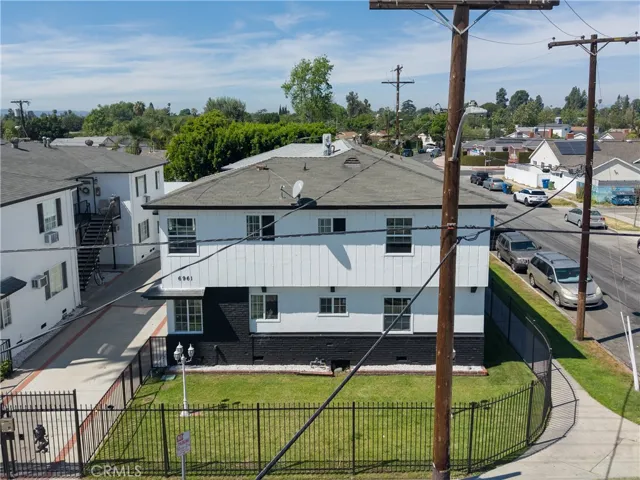 6955 Fulton Avenue, North Hollywood, California 91605