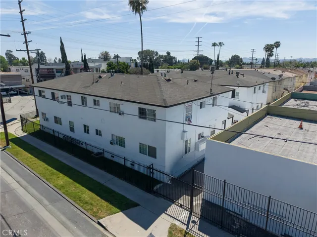 6955 Fulton Avenue, North Hollywood, California 91605