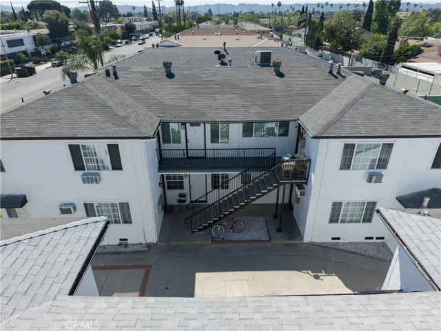6955 Fulton Avenue, North Hollywood, California 91605
