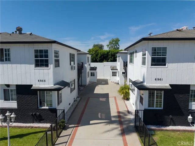 6955 Fulton Avenue, North Hollywood, California 91605