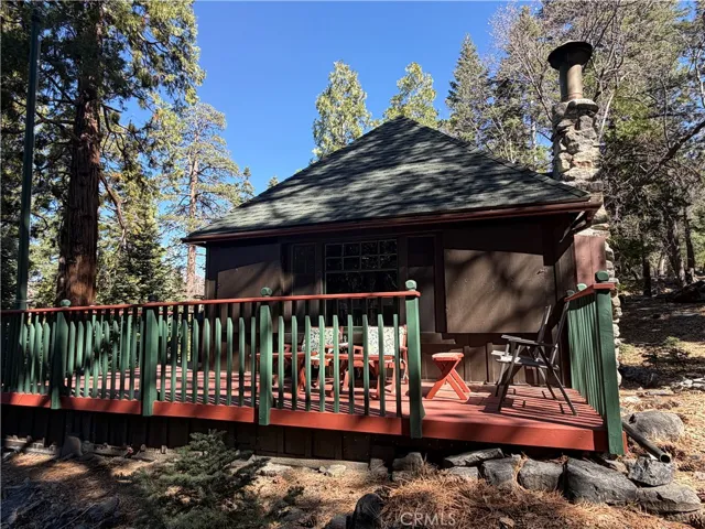 BACK WRAP AROUND DECK