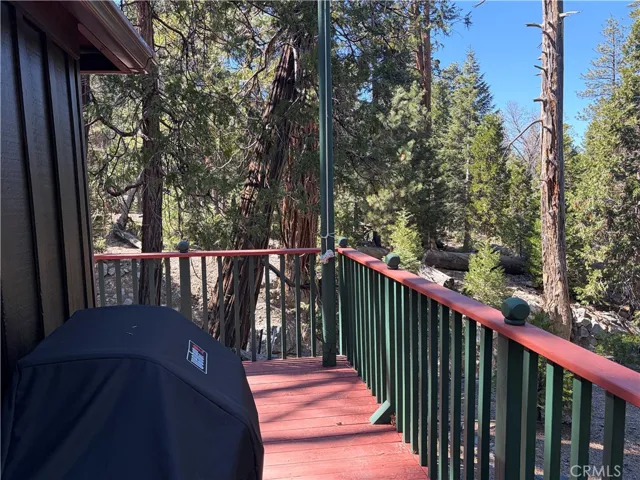 WRAP AROUND DECK MAIN FLOOR