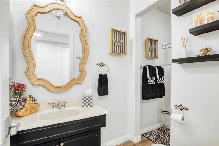 Guest Bathroom
