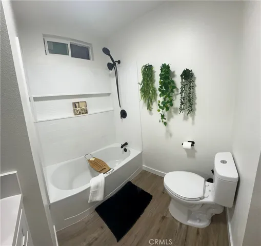 2nd Bathroom