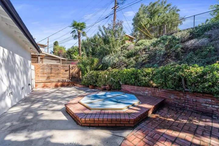 5338 Waldo, Los Angeles, California 90041