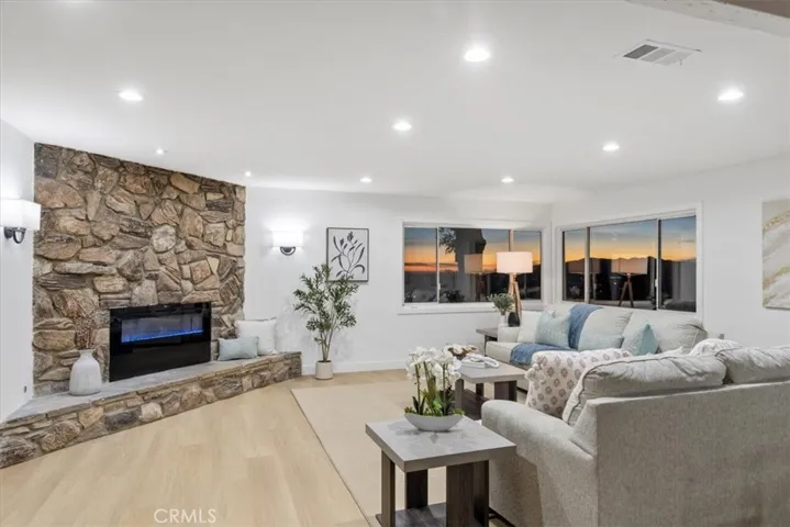 5338 Waldo, Los Angeles, California 90041