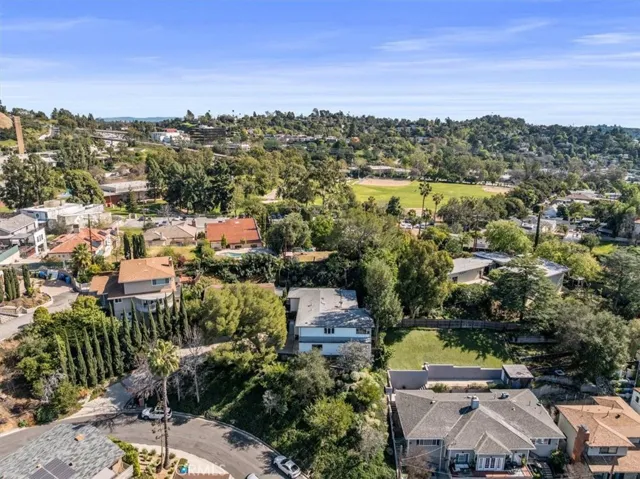 5338 Waldo, Los Angeles, California 90041