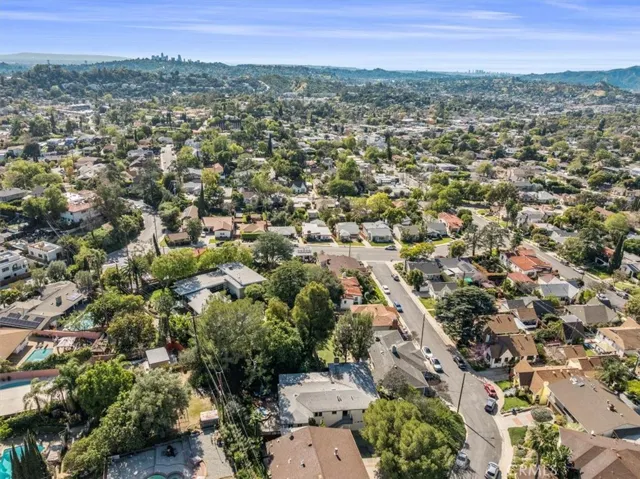 5338 Waldo, Los Angeles, California 90041