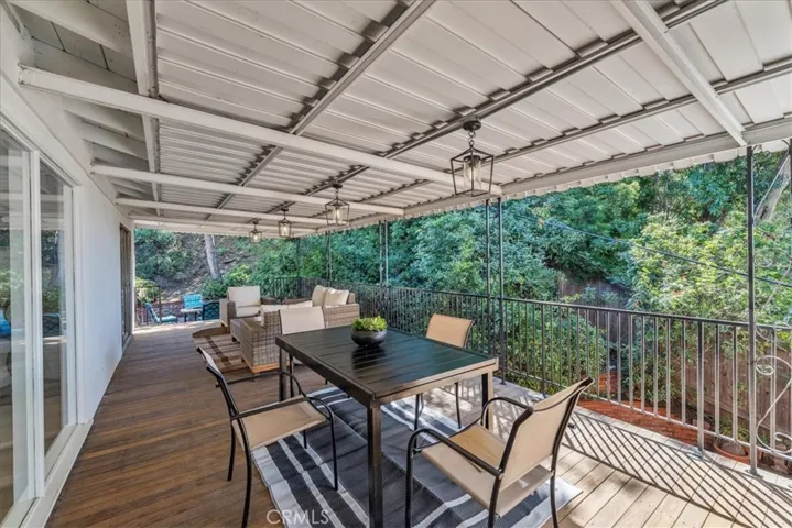 5338 Waldo, Los Angeles, California 90041