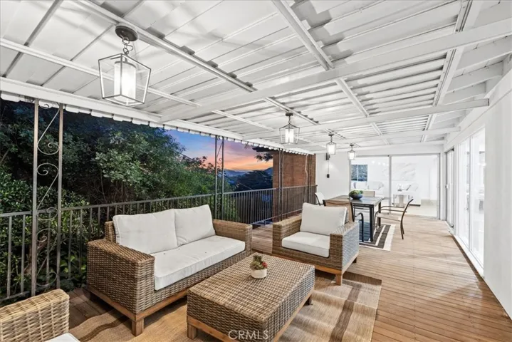 5338 Waldo, Los Angeles, California 90041