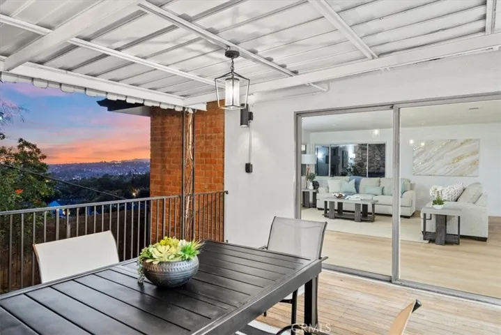 5338 Waldo, Los Angeles, California 90041