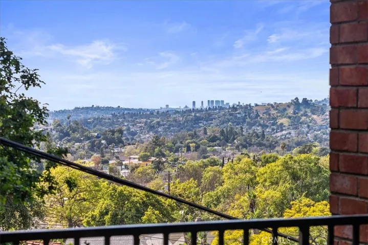 5338 Waldo, Los Angeles, California 90041