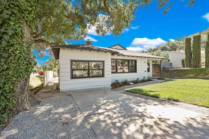 4-web-or-mls-805A0913 copy
