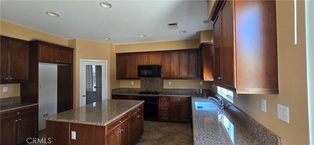 29918 Fox Creek Drive, Menifee, California 92586