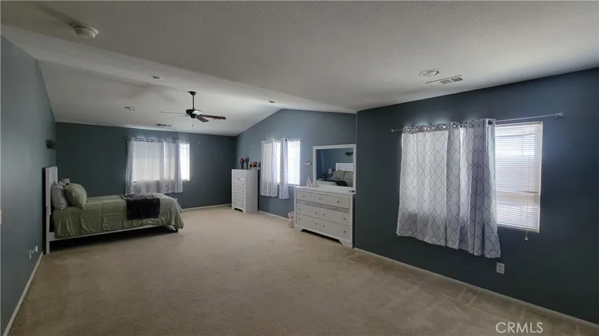 Extra large loft