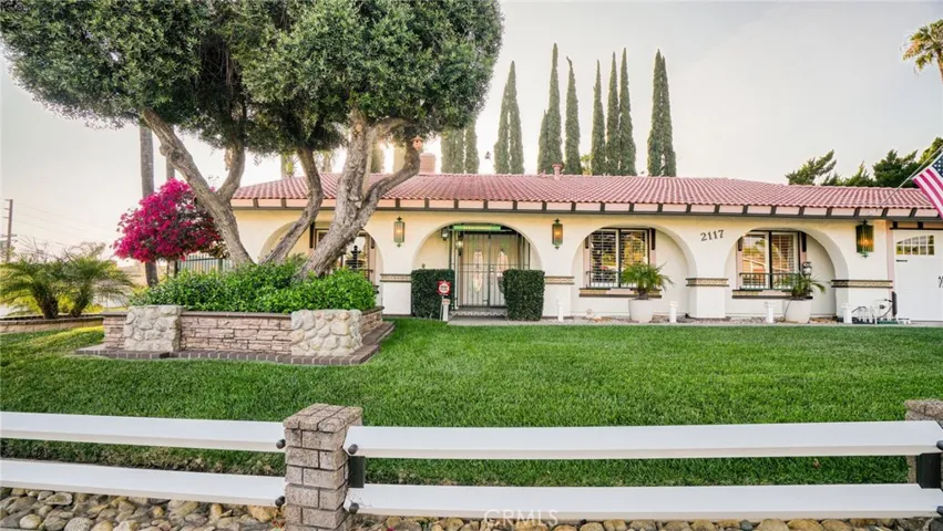2117 Capuchin Way, Claremont, California 91711