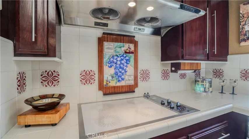 2117 Capuchin Way, Claremont, California 91711
