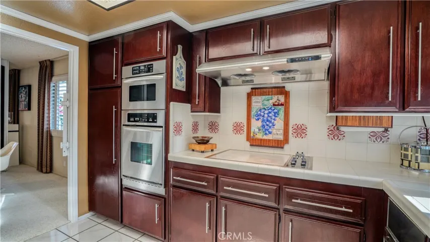 2117 Capuchin Way, Claremont, California 91711