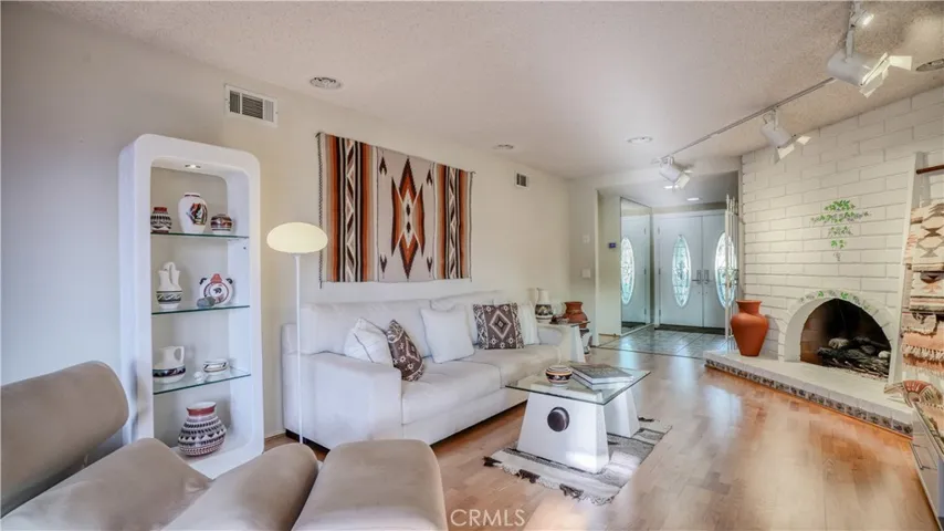 2117 Capuchin Way, Claremont, California 91711