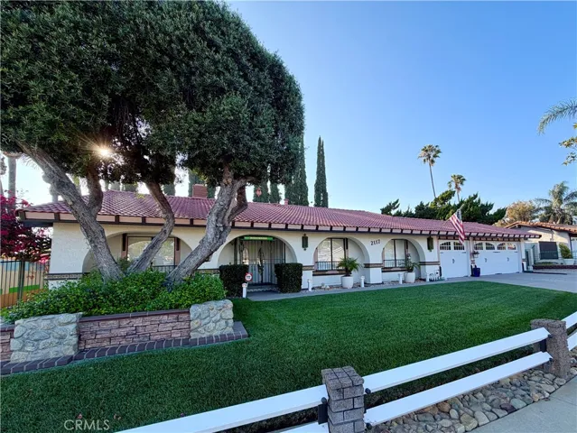 2117 Capuchin Way, Claremont, California 91711