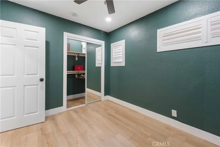 Spacious Bedroom Closets