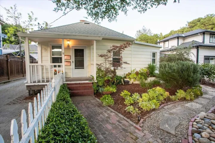 Stacia Street, Los Gatos, California 95030