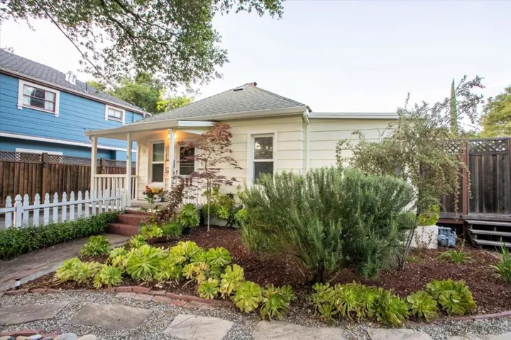 Stacia Street, Los Gatos, California 95030