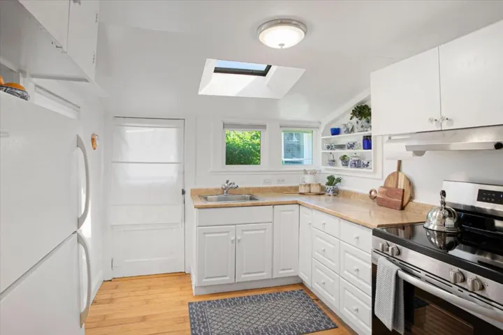 Stacia Street, Los Gatos, California 95030